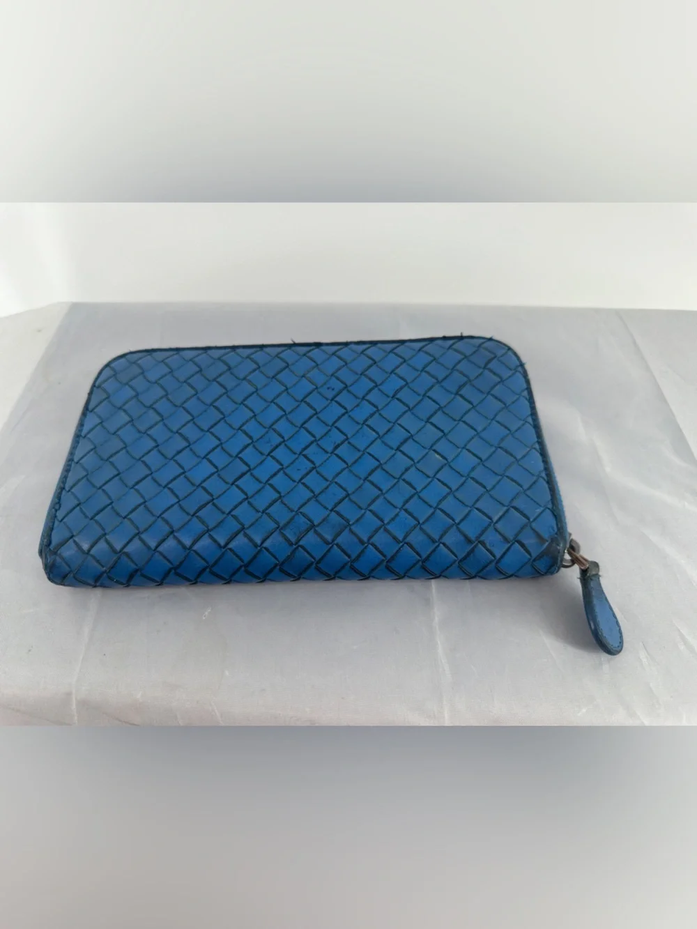 Bottega Veneta blue woven intrecciato long zip wallet